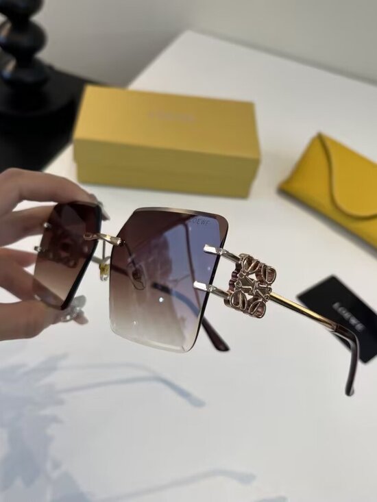 NWT  Loewe Sunglasses main image 8